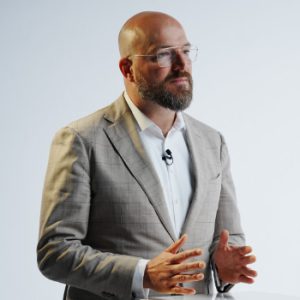 Dr. Peter Mehrle